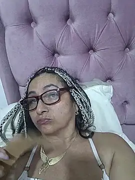 AlessandraLeroy online show from January 8, 2026, 2:03 am