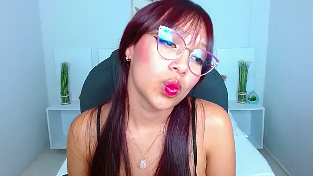 sharon rosse   online show from March 18, 2025, 3:31 pm