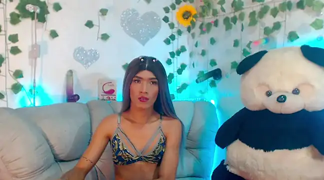 Snapshot of KimberlyXtreme chatting on March 12, 2025, 4:56 pm KimberlyXtreme online show from March 12, 2025, 4:56 pm