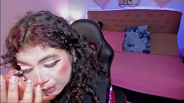  Lilly miller online show from November 21, 2025, 7:56 pm