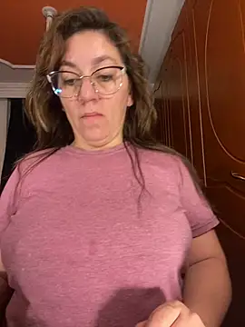 Luna-nevada online show from April 16, 2026, 10:38 am