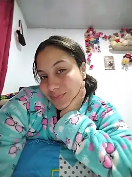 Snapshot of esmeralda_jadees chatting on July 17, 2026, 12:01 pm esmeralda jadees online show from July 17, 2026, 12:01 pm