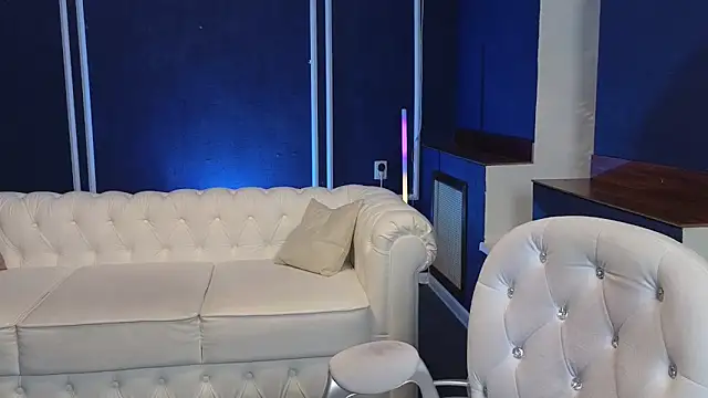 Snapshot of Kira_Kenet chatting on March 10, 2025, 8:45 pm Kira Kenet online show from March 10, 2025, 8:45 pm