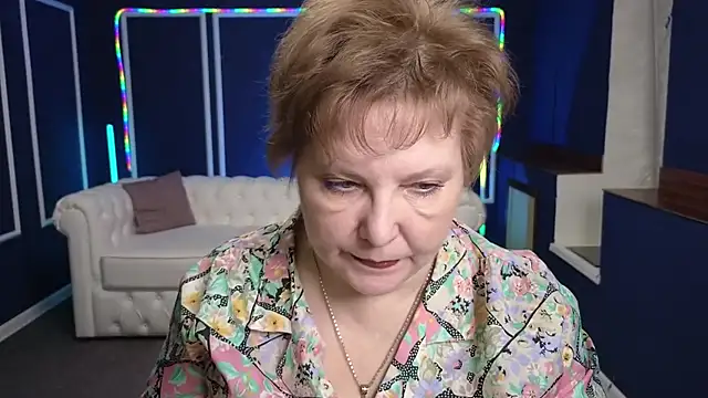 Snapshot of Kira_Kenet chatting on March 17, 2025, 2:45 pm Kira Kenet online show from March 17, 2025, 2:45 pm