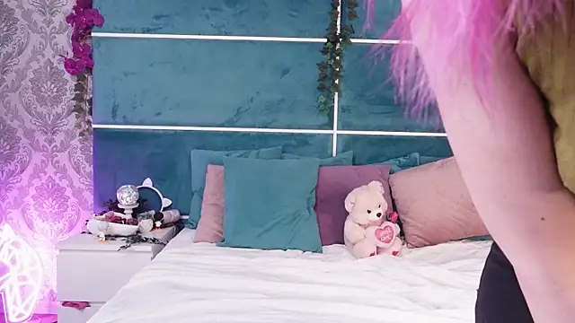 SunnyGlow online show from September 29, 2025, 11:59 am