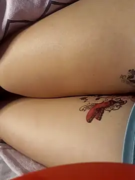 Zenny22  online show from March 11, 2025, 5:49 am