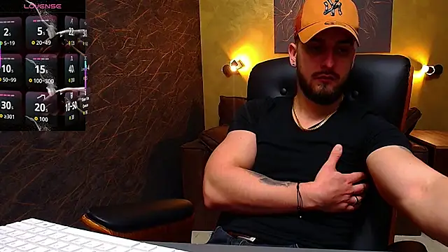 MatiasDean online show from October 6, 2025, 4:54 am