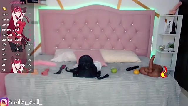 Ashley dolll online show from November 4, 2025, 9:03 pm