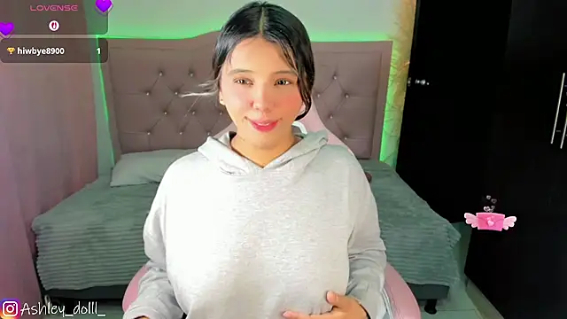 Snapshot of Ashley_dolll chatting on May 2, 2026, 9:09 pm Ashley dolll online show from May 2, 2026, 9:09 pm