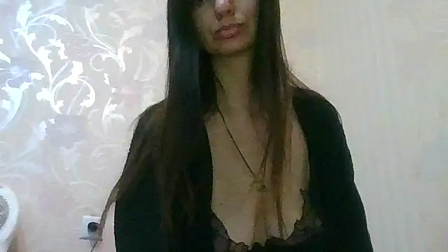 AliseWats online show from November 15, 2025, 7:32 pm