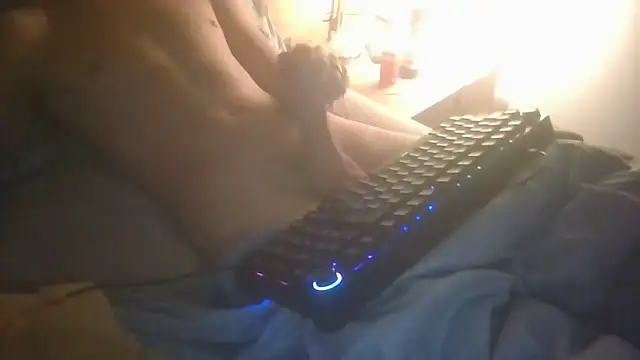 macford1 online show from October 14, 2025, 12:22 am