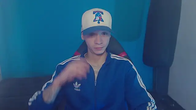 Snapshot of Burperking420_ chatting on March 14, 2025, 5:46 pm Burperking420 online show from March 14, 2025, 5:46 pm