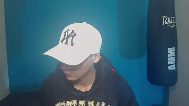 Snapshot of Burperking420_ chatting on September 14, 2025, 6:51 pm Burperking420 online show from September 14, 2025, 6:51 pm