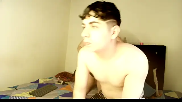 Kymberlyandlucas2 online show from October 2, 2025, 3:30 pm