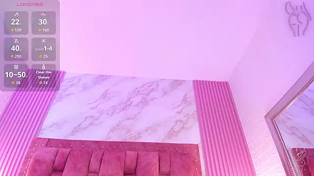 goldilockss15 online show from September 18, 2025, 3:08 am