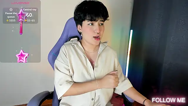 emma cute7 online show from February 6, 2026, 7:12 am