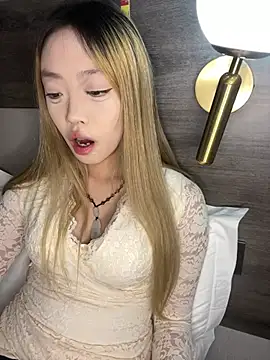 LL0521 online show from March 7, 2025, 12:34 pm