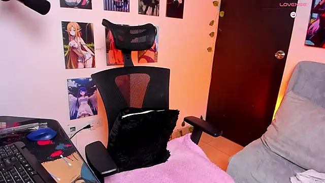 Vickysth online show from March 28, 2026, 12:54 am