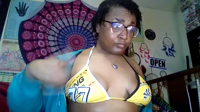 GardeniaFields online show from April 4, 2026, 11:46 pm