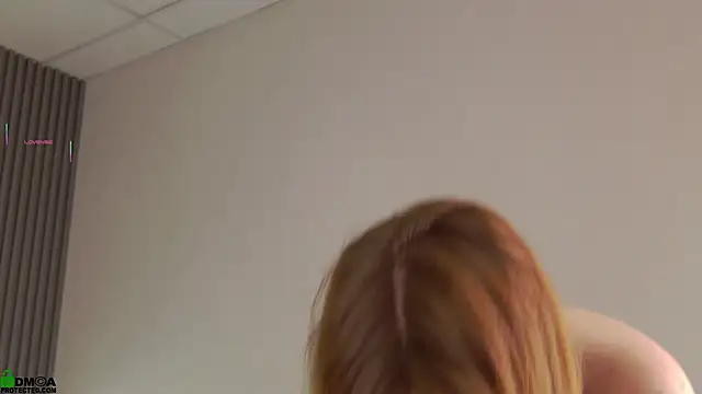 NikaDines online show from April 20, 2026, 2:14 am