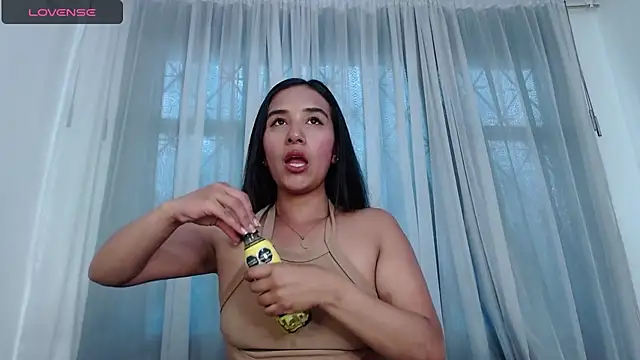 violettsuncs online show from October 4, 2025, 9:13 pm