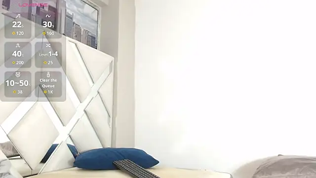 willow smitt online show from February 7, 2026, 12:42 pm