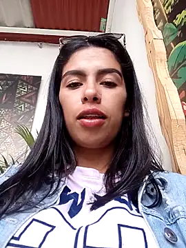 Nathaly 12 online show from November 21, 2025, 7:23 pm