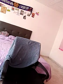 DaniPoison online show from February 12, 2026, 8:15 pm