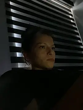 val zx online show from February 22, 2026, 9:02 pm