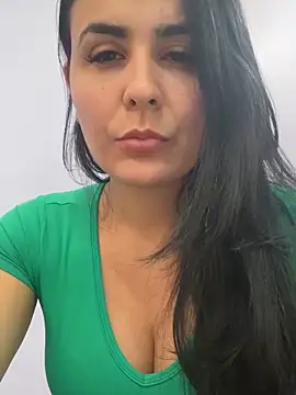 Snapshot of meninaveneno_ chatting on December 3, 2025, 4:49 pm meninaveneno online show from December 3, 2025, 4:49 pm