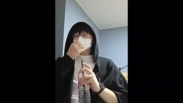 shudjk online show from March 20, 2025, 2:32 pm