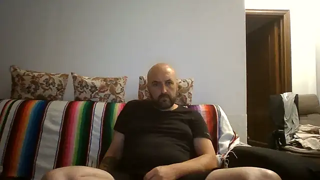 maxxxio12 online show from July 23, 2026, 8:18 pm