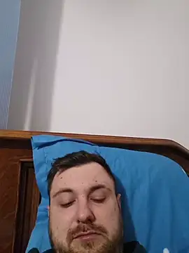 hugedickedd online show from February 17, 2026, 7:53 pm