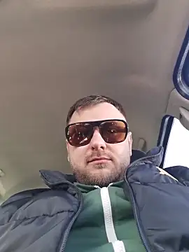 hugedickedd online show from March 20, 2026, 8:30 am