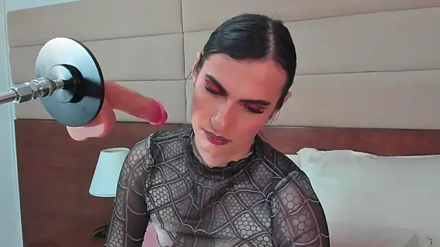 shantall skinny online show from October 20, 2025, 3:40 am