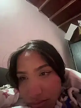 iamsara 21 online show from March 17, 2026, 6:06 am