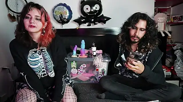 Devil And Princess online show from November 6, 2025, 1:28 am