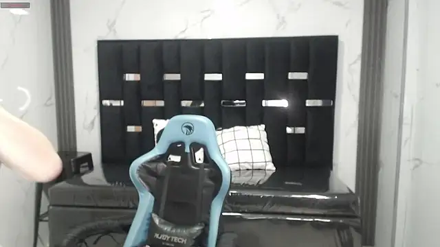 valeria a1 online show from October 23, 2025, 2:22 am