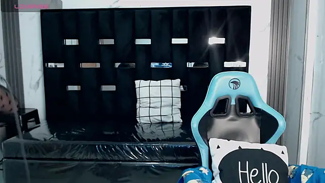 valeria a1 online show from April 22, 2026, 2:36 am