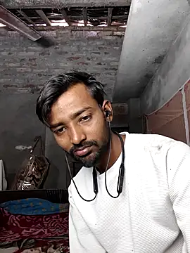 India HOT23 online show from December 15, 2025, 5:34 am