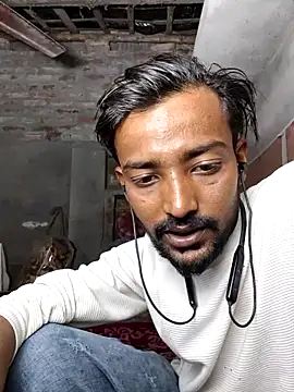 India HOT23 online show from December 17, 2025, 12:22 pm