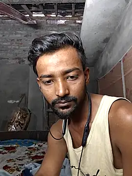 India HOT23 online show from December 22, 2025, 4:31 am