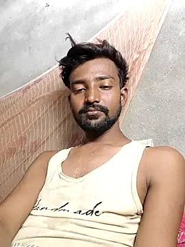 India HOT23 online show from April 13, 2026, 5:24 am