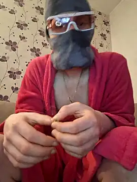 ThePython666 online show from March 11, 2025, 9:59 pm