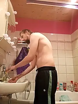 ThePython666 online show from October 7, 2025, 11:07 am