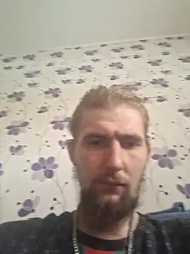 ThePython666 online show from October 8, 2025, 11:52 am