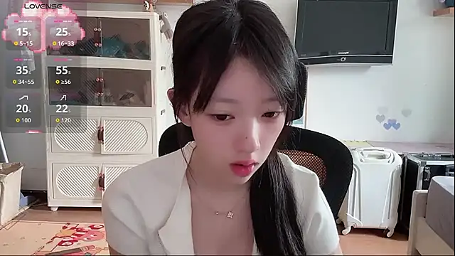 Snapshot of umi-dd chatting on June 25, 2026, 4:01 am umi-dd online show from June 25, 2026, 4:01 am