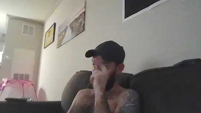 Snapshot of whowantsacreampie chatting on October 15, 2025, 12:38 pm whowantsacreampie online show from October 15, 2025, 12:38 pm