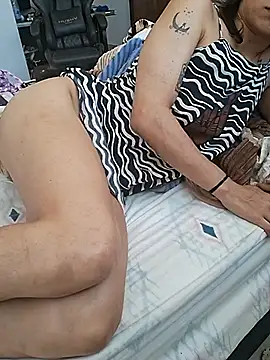 Snapshot of MayaaaOFICIAL chatting on March 15, 2025, 2:55 pm MayaaaOFICIAL online show from March 15, 2025, 2:55 pm