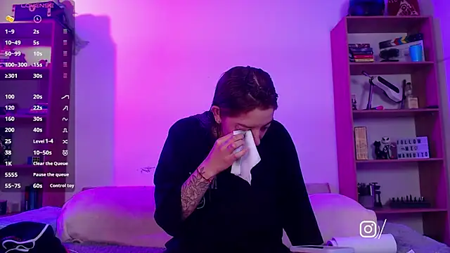 Soy mangx online show from November 29, 2025, 2:25 am